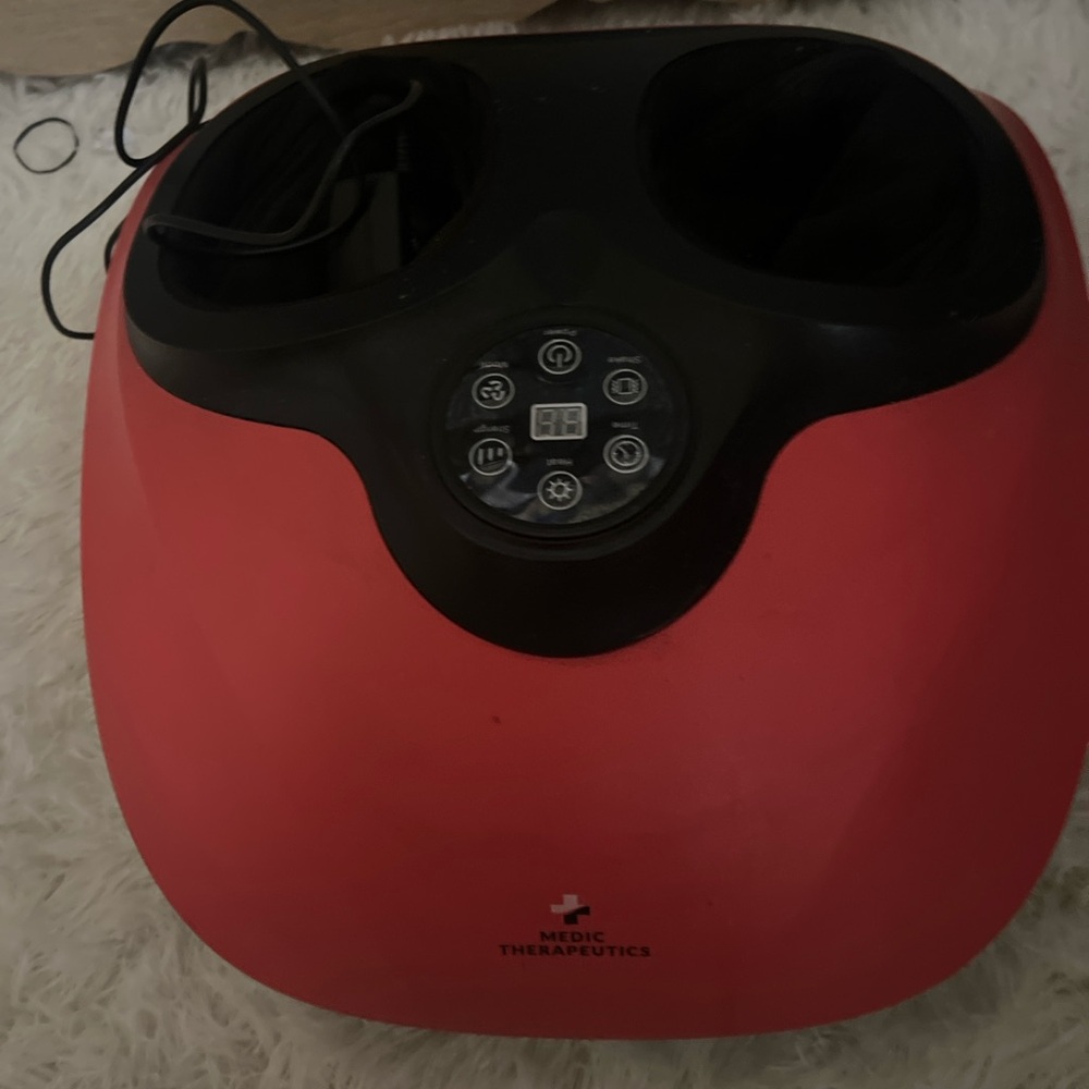 Medic Therapeutics Red Foot Massager